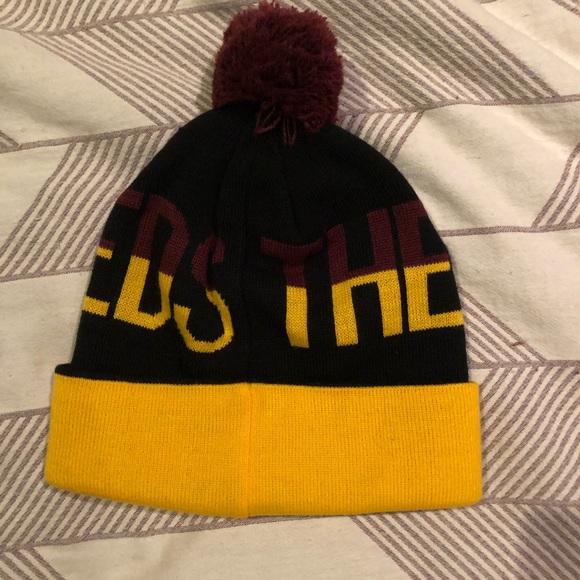 Brand New Hundreds Beanie - Picture 3 of 3